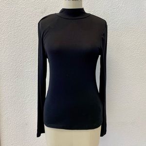 Black Thin Turtleneck Shirt